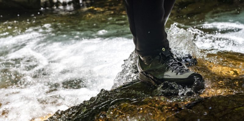 爽快な水辺のアクティビティ！沢登り用品セレクション